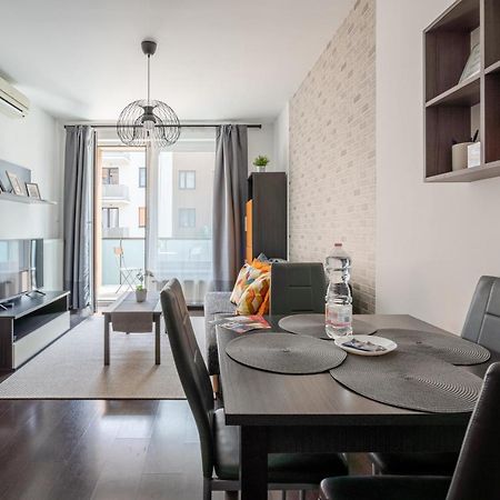 City Center Corvin Suite Apartment บูดาเปสต์ ภายนอก รูปภาพ